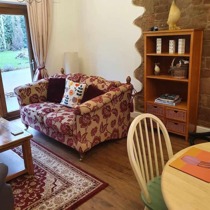 Astella Lodge. West Quantoxhead Εξωτερικό φωτογραφία